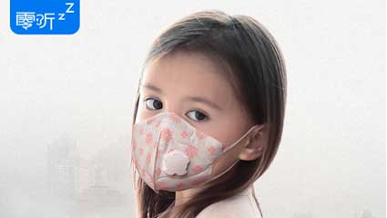 冬天来临的雾霾 你知道孩子们该怎么戴口罩吗
